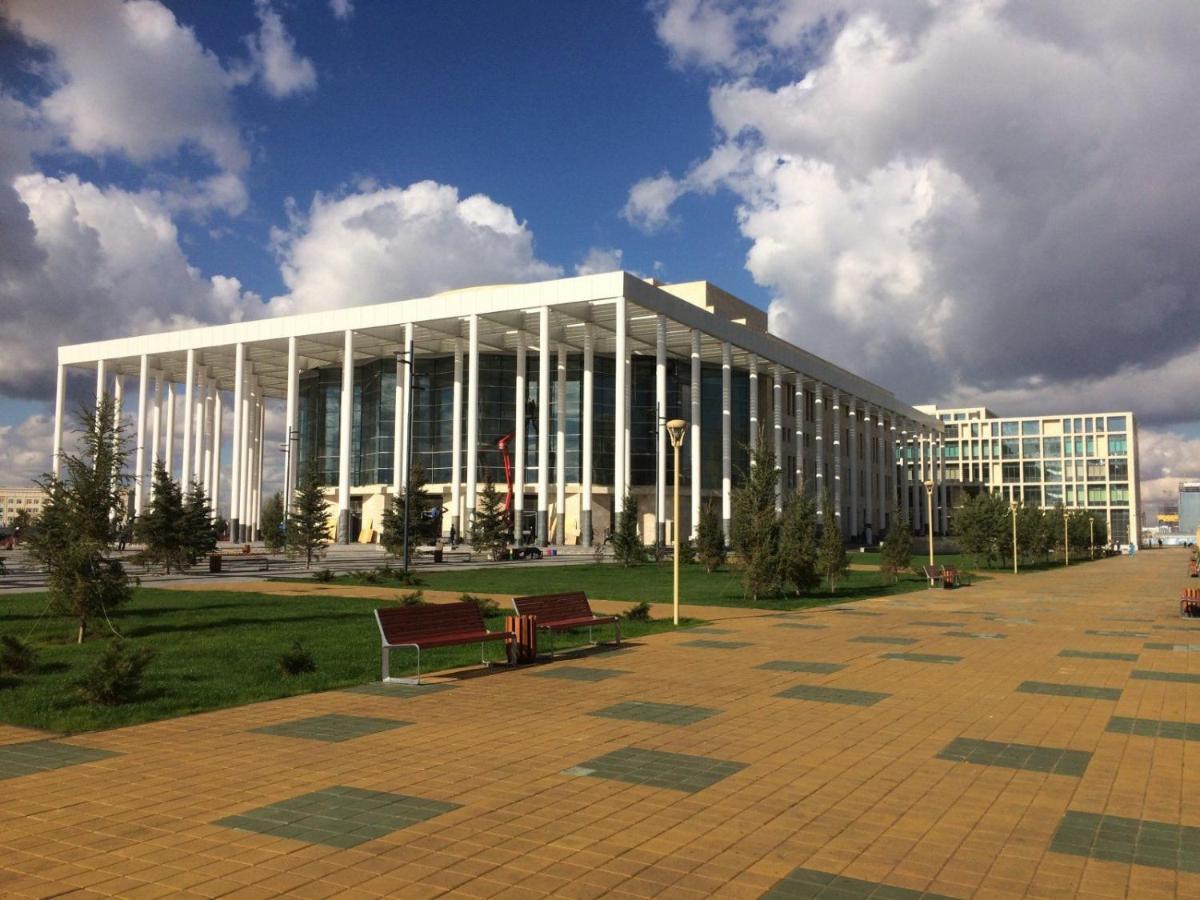 Кабанбай Батыра 58Б/7 Apartment Astana Bagian luar foto
